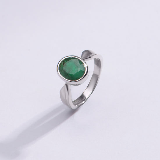 Emerald (Panna) Ring in 925 Silver – #1136B - Myra