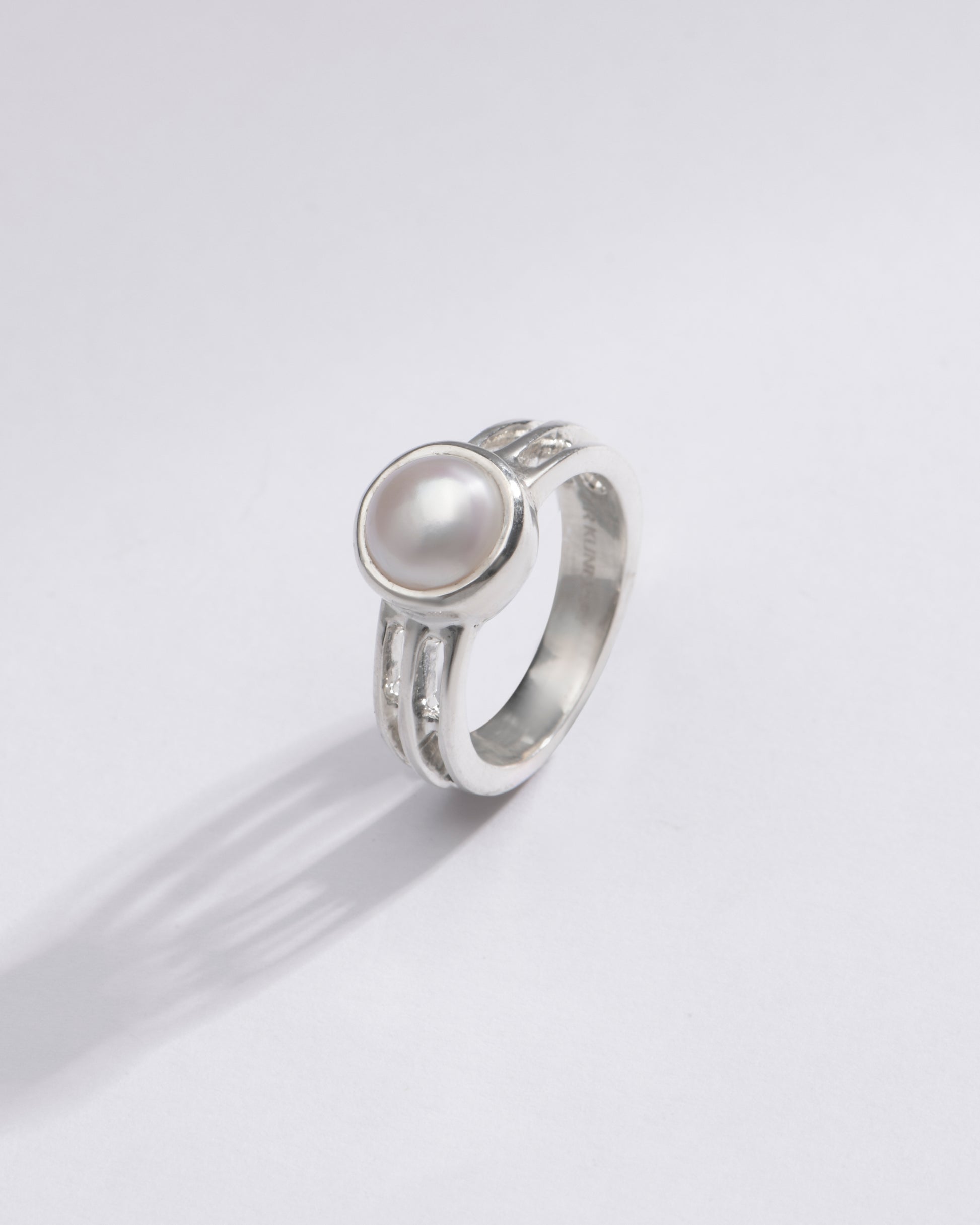 Elegant Pearl (Moti) Ring in 925 Silver - #1142 U - Myra