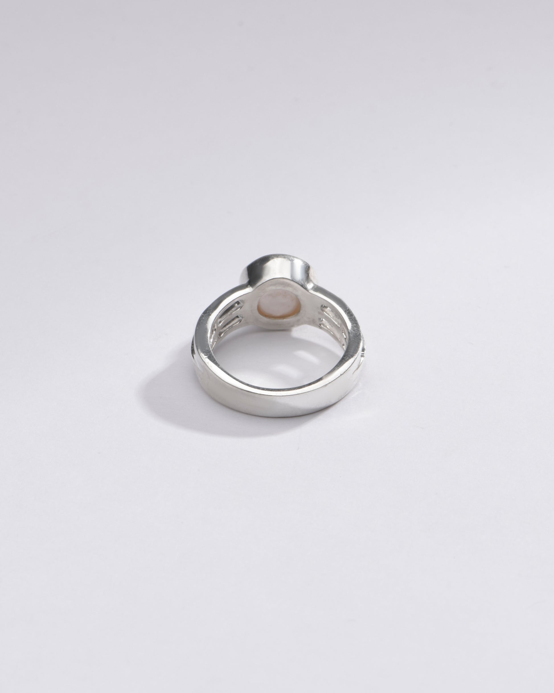 Elegant Pearl (Moti) Ring in 925 Silver - #1142 U - Myra