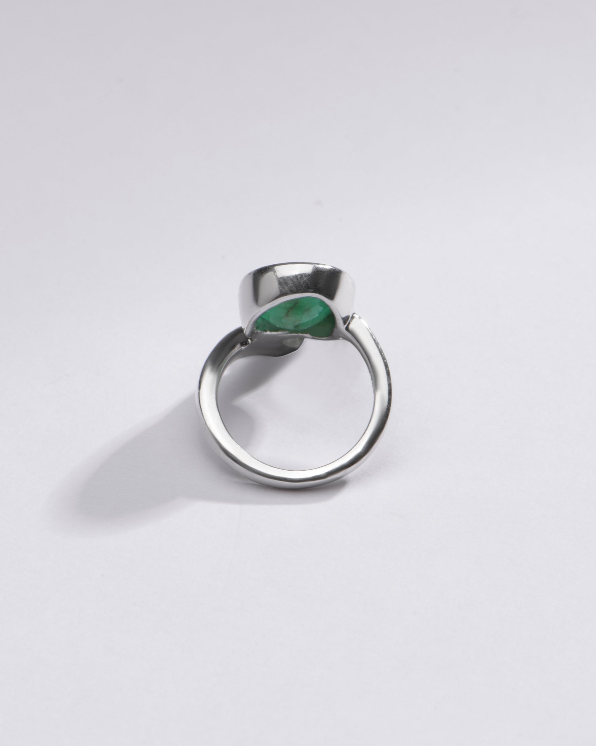 Silver emerald ring