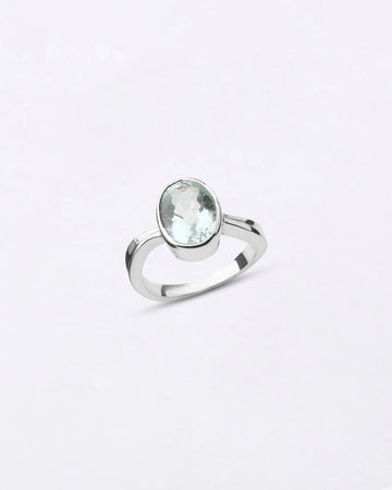 Elegant Aquamarine Ring in 925 Sterling Silver - Shakti