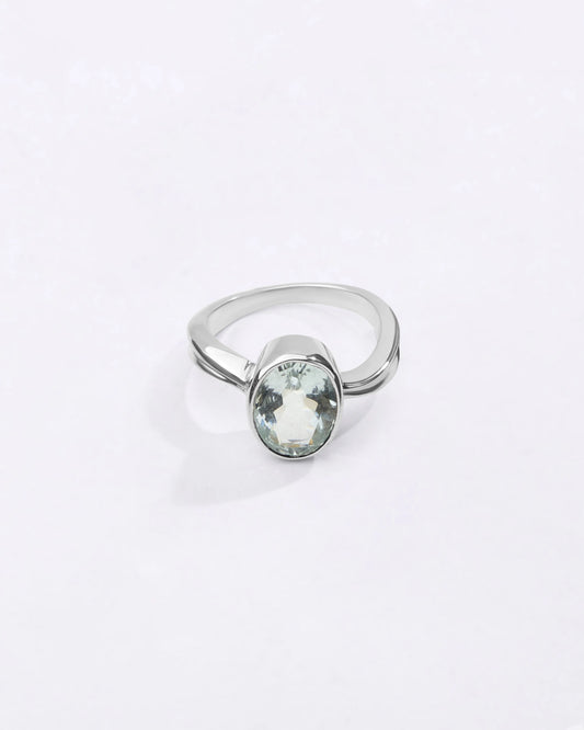 Elegant Aquamarine Ring in 925 Sterling Silver - Shakti