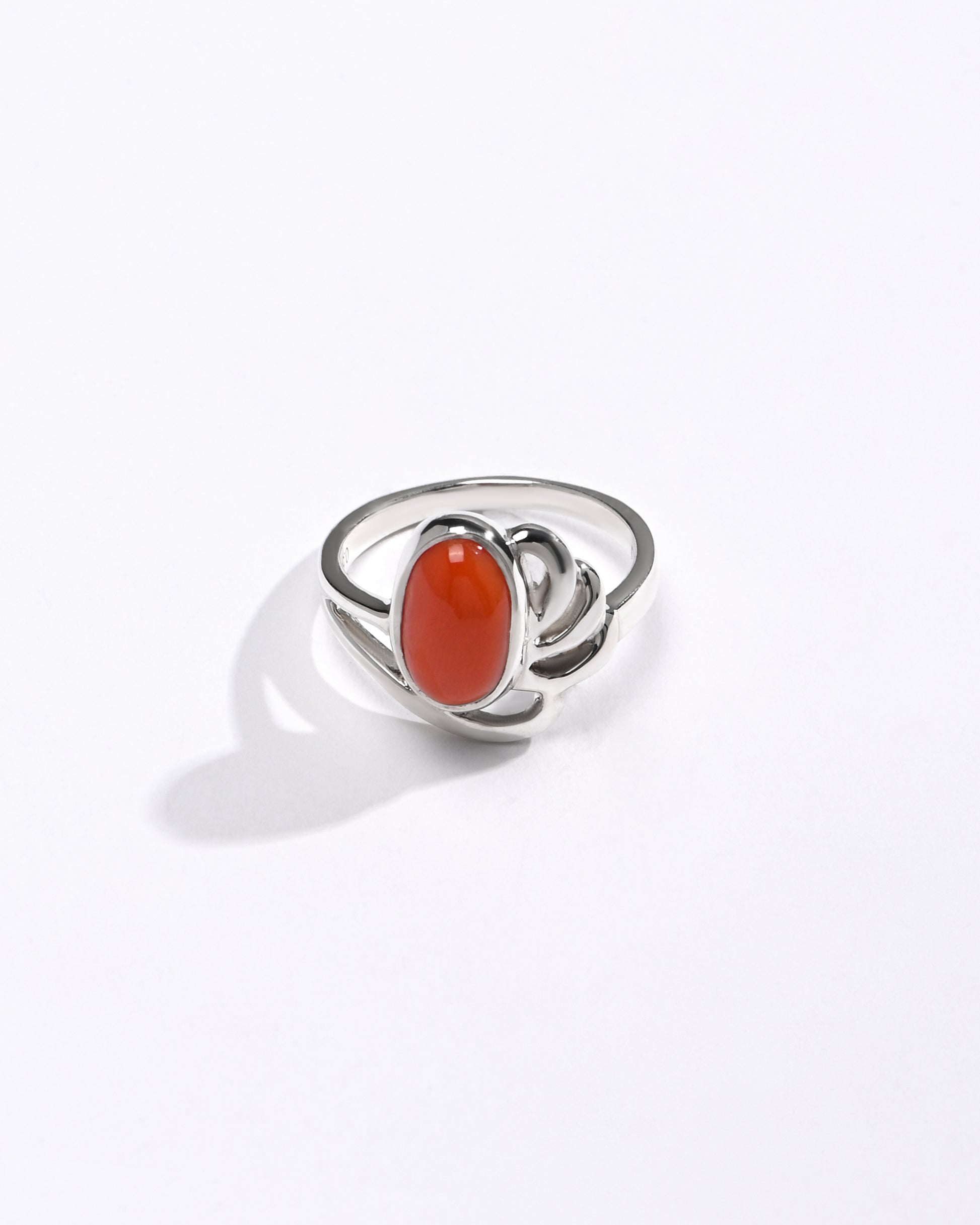Radiant Red Moonga Ring for Gift in 925 Silver from Myra Gems