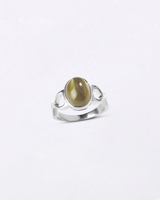 Powerful Cat's Eye (Lehsunia) Ring in 925 Sterling Silver - Shakti