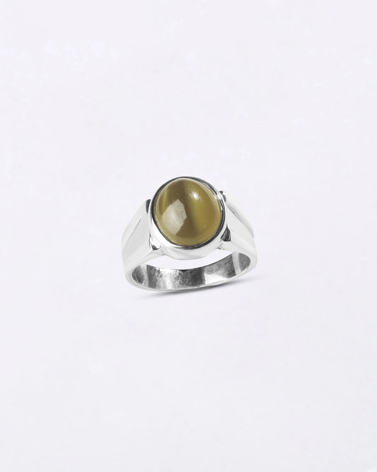 Statement Cat's Eye (Lehsunia) Ring in 925 Sterling Silver - Shakti