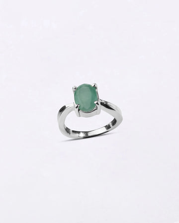 Elegant Emerald (Panna) Ring in 925 Silver - Urja