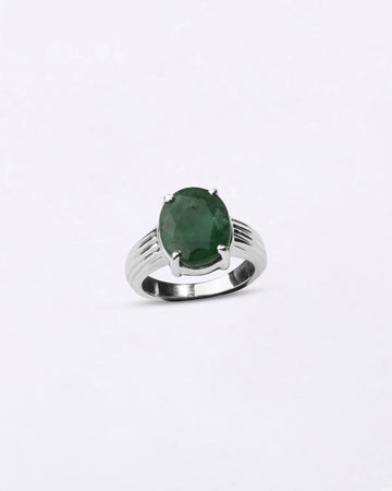 Prestige Emerald (Panna) Ring in 925 Sterling Silver - Urja