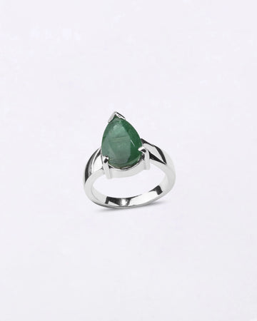Vibrant Emerald (Panna) Ring in 925 Sterling Silver - Drop Delta