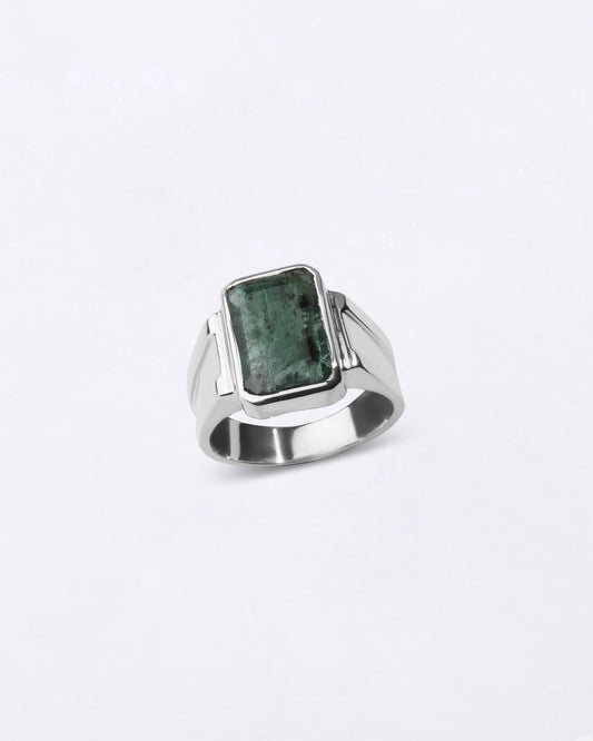 Statement Emerald (Panna) Ring in 925 Sterling Silver - Rectangular Shakti