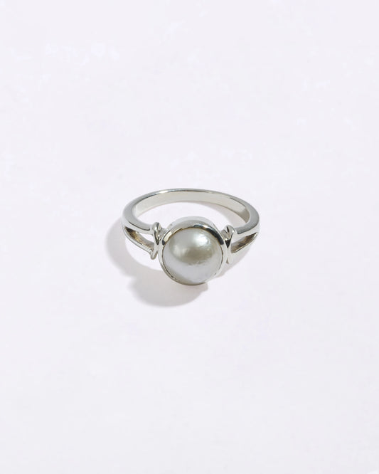 Exclusive Pearl (Moti) Ring in 925 Silver - Round Shakti