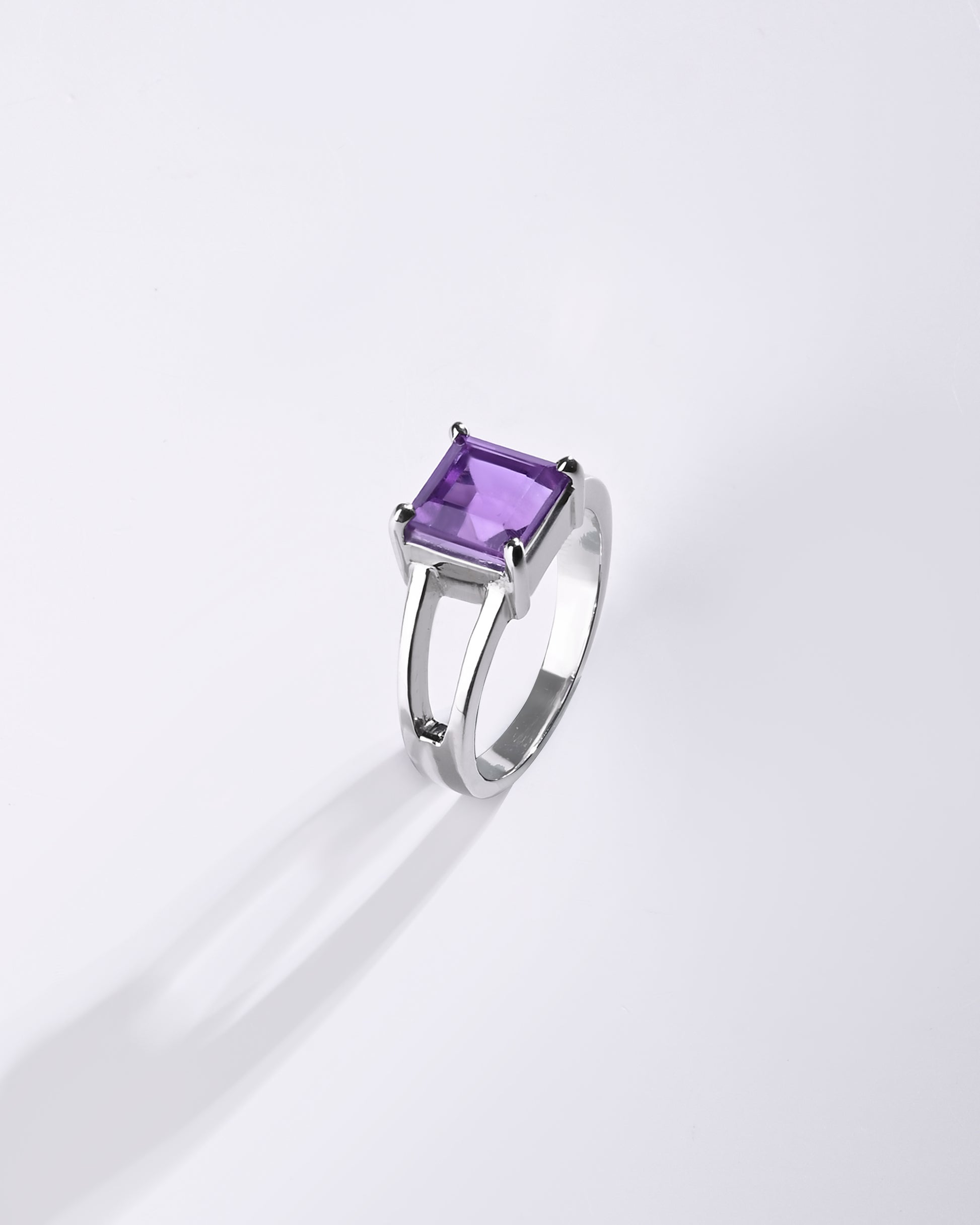 Silver amethyst stone silver ring