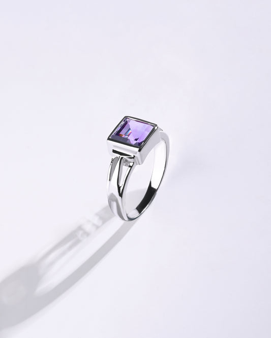 Precious Amethyst (Jamunia) Ring in 925 Sterling Silver - Shakti Sq