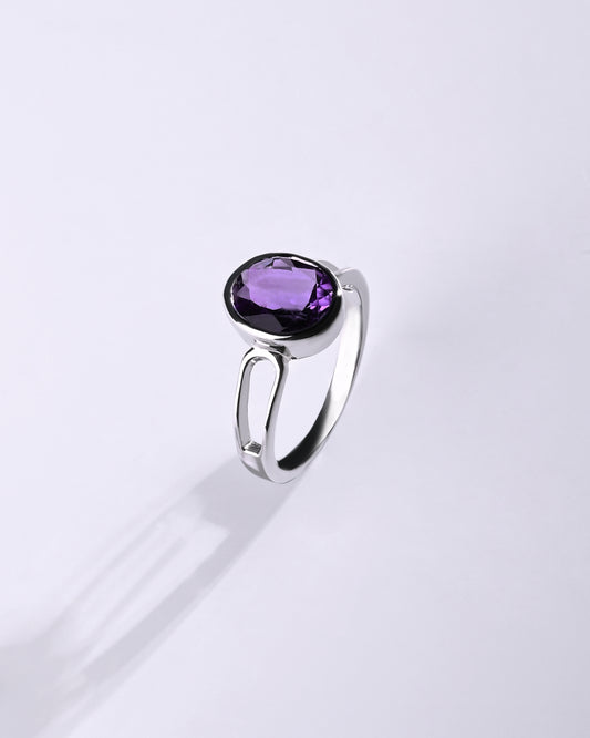 Sleek Amethyst (Jamunia) Ring in 925 Sterling Silver - Shakti