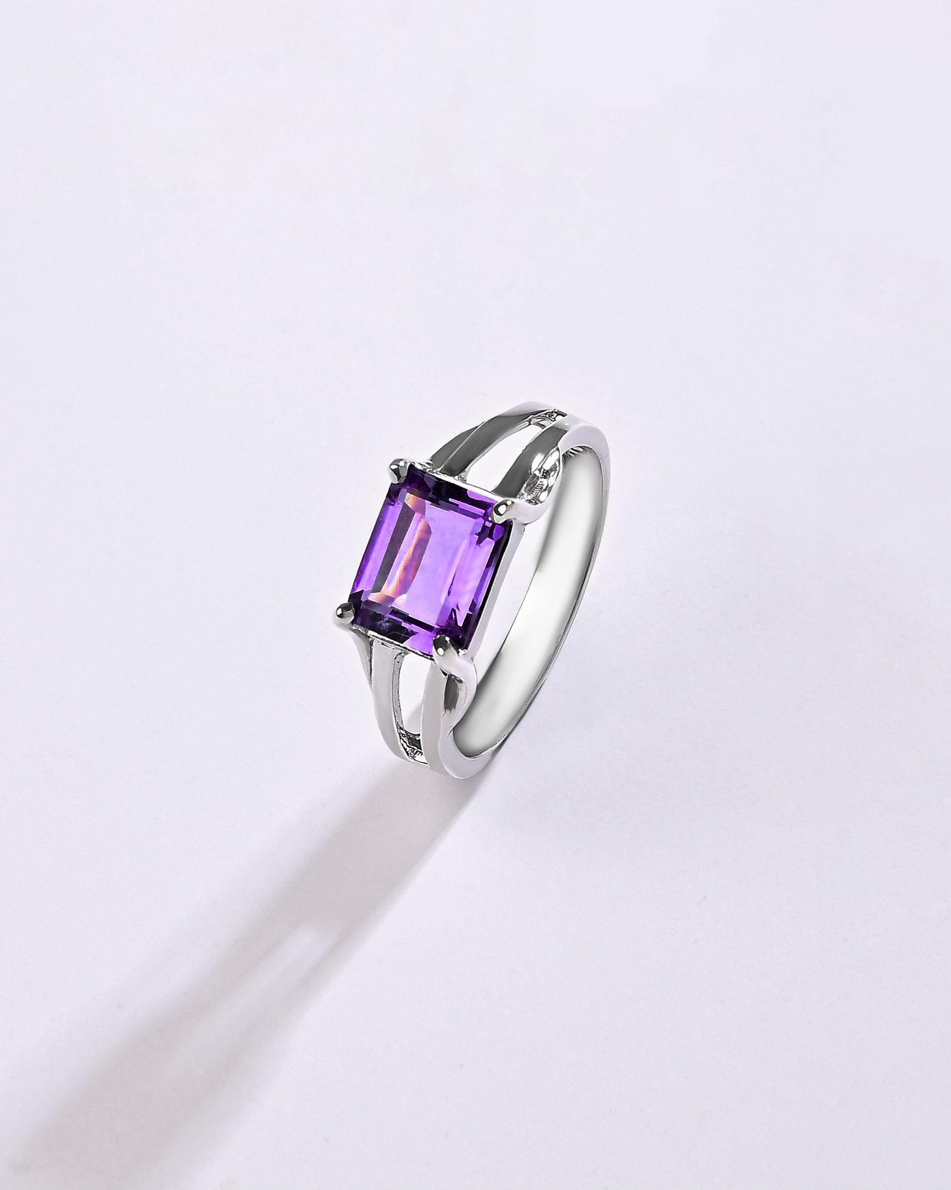 Amethyst gemstone ring
