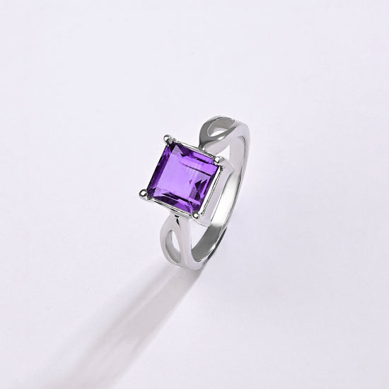 Amethyst stone silver ring