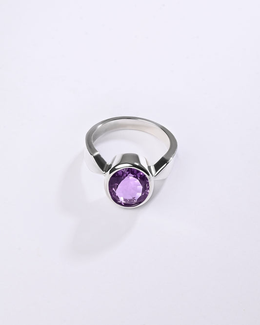 Charming Amethyst (Jamunia) Ring in 925 Sterling Silver - Shakti