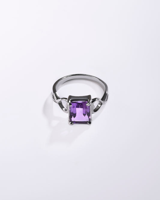 Glorious Amethyst (Jamunia) Ring in 925 Sterling Silver - Urja Sq