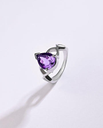 Powerful Amethyst (Jamunia) Ring in 925 Sterling Silver - Delta