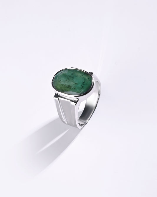 Statement Emerald (Panna) Ring in 925 Sterling Silver - Shakti