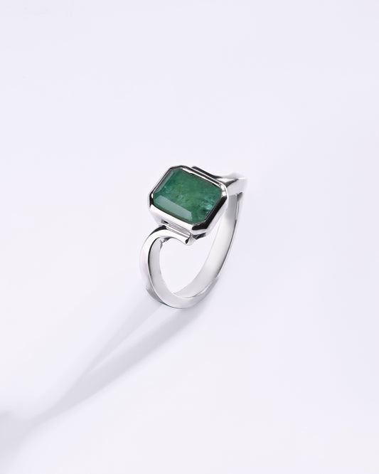 Bliss Emerald (Panna) Ring in 925 Sterling Silver - Shakti