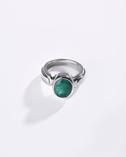 Timeless Emerald (Panna) Ring in 925 Sterling Silver - Shakti