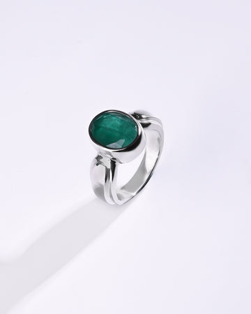 Timeless Emerald (Panna) Ring in 925 Sterling Silver - Shakti