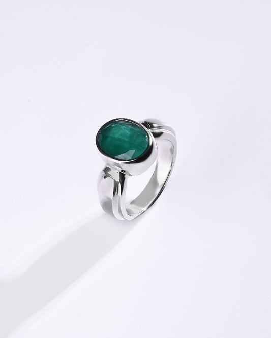 Timeless Emerald (Panna) Ring in 925 Sterling Silver - Shakti