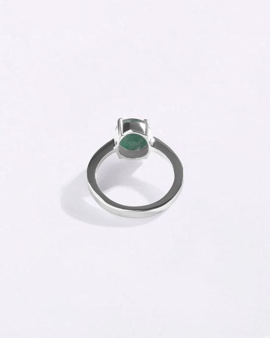 Silver Emerald Gemstone Ring Online from Myra Gems