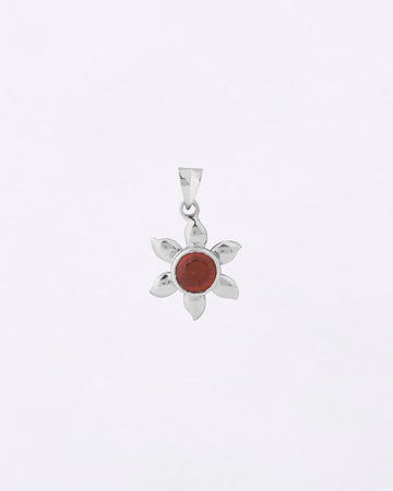 Sun Petal Shaped Garnet Pendant in 925 Silver