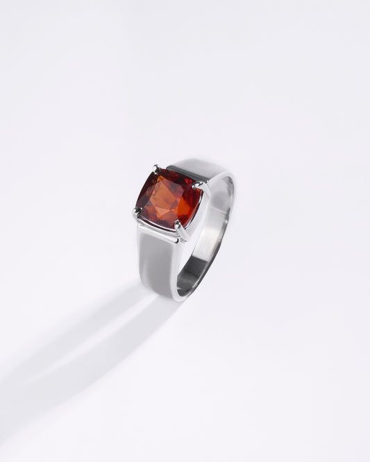 Heirloom Garnet (Gomed) Ring in 925 Sterling Silver - Urja Sq