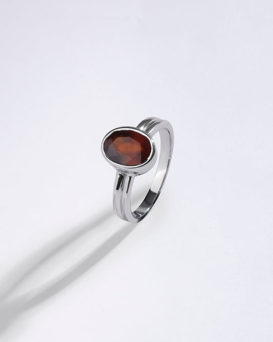 Prosperity Garnet (Gomed) Ring in 925 Sterling Silver - Shakti