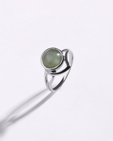 Serene Cat'S Eye (Lehsunia) Ring in 925 Sterling Silver - Shakti