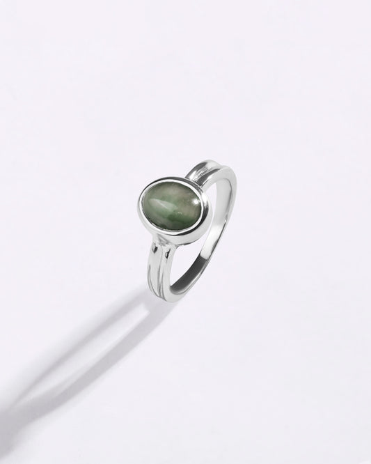 Prosperity Cat'S Eye (Lehsunia) Ring in 925 Sterling Silver - Shakti