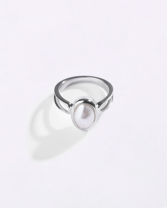 Sleek Pearl (Moti) Ring in 925 Sterling Silver - Shakti U