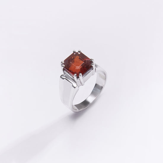 Premium GARNET (GOMED) Ring in 925 Silver - #1111N8 - Myra