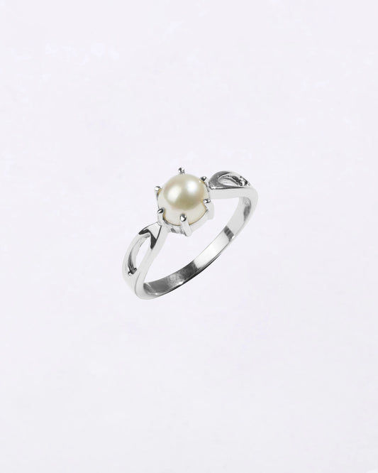 Grace Pearl (Moti) Ring in 925 Silver - Round Astra