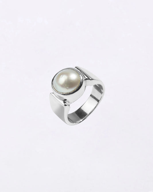 Heirloom Pearl (Moti) Ring in 925 Silver - Round Shakti