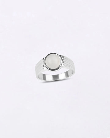 Vintage Moonstone Ring in 925 Sterling Silver - Shakti