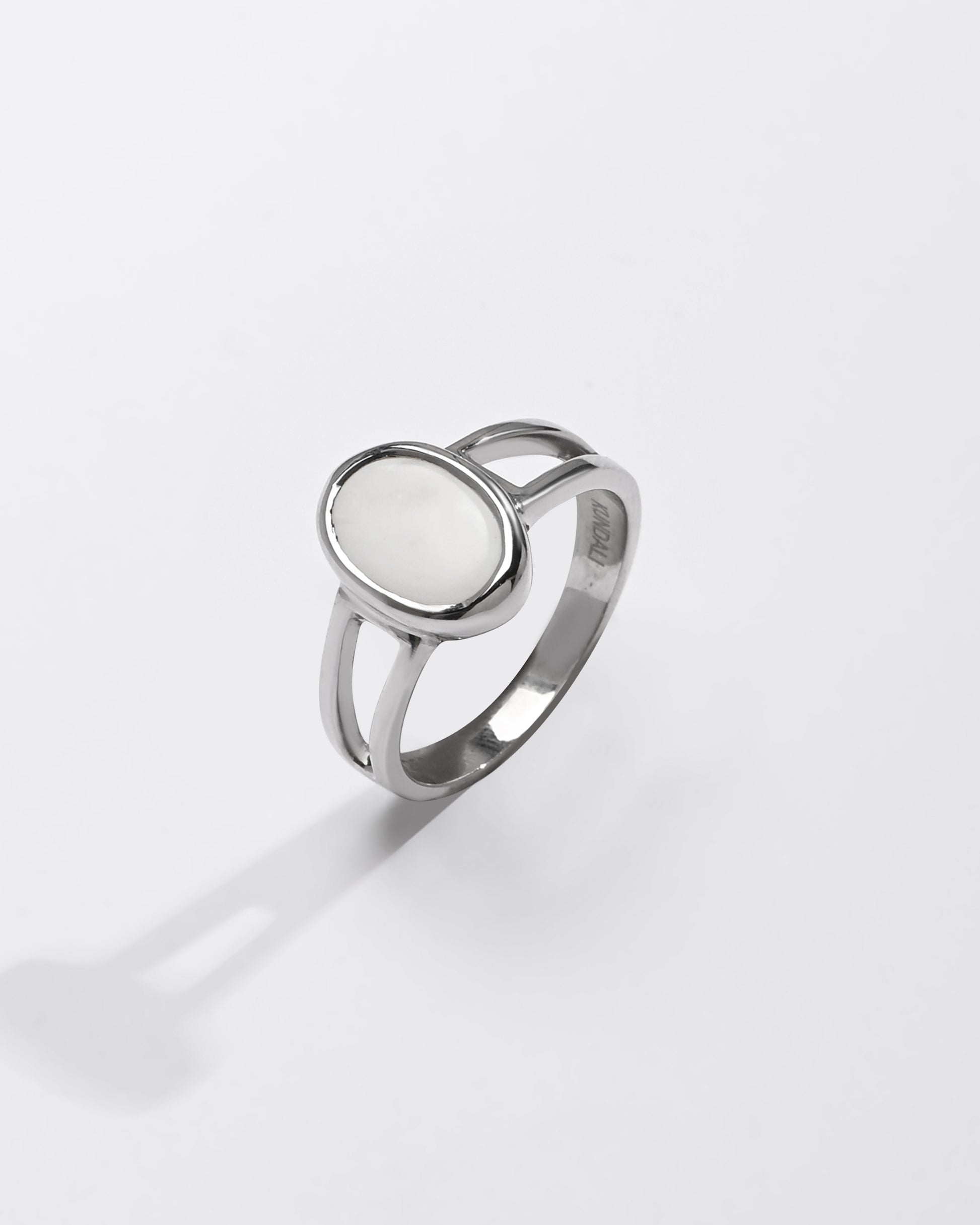 Opal stone silver ring