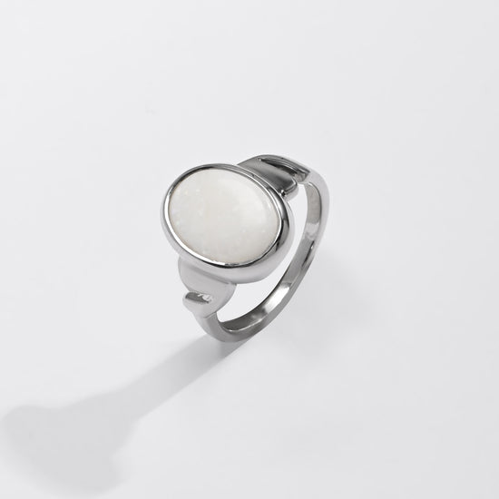 Opal gemstone ring for ladies