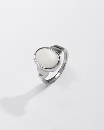 Opal gemstone ring for ladies