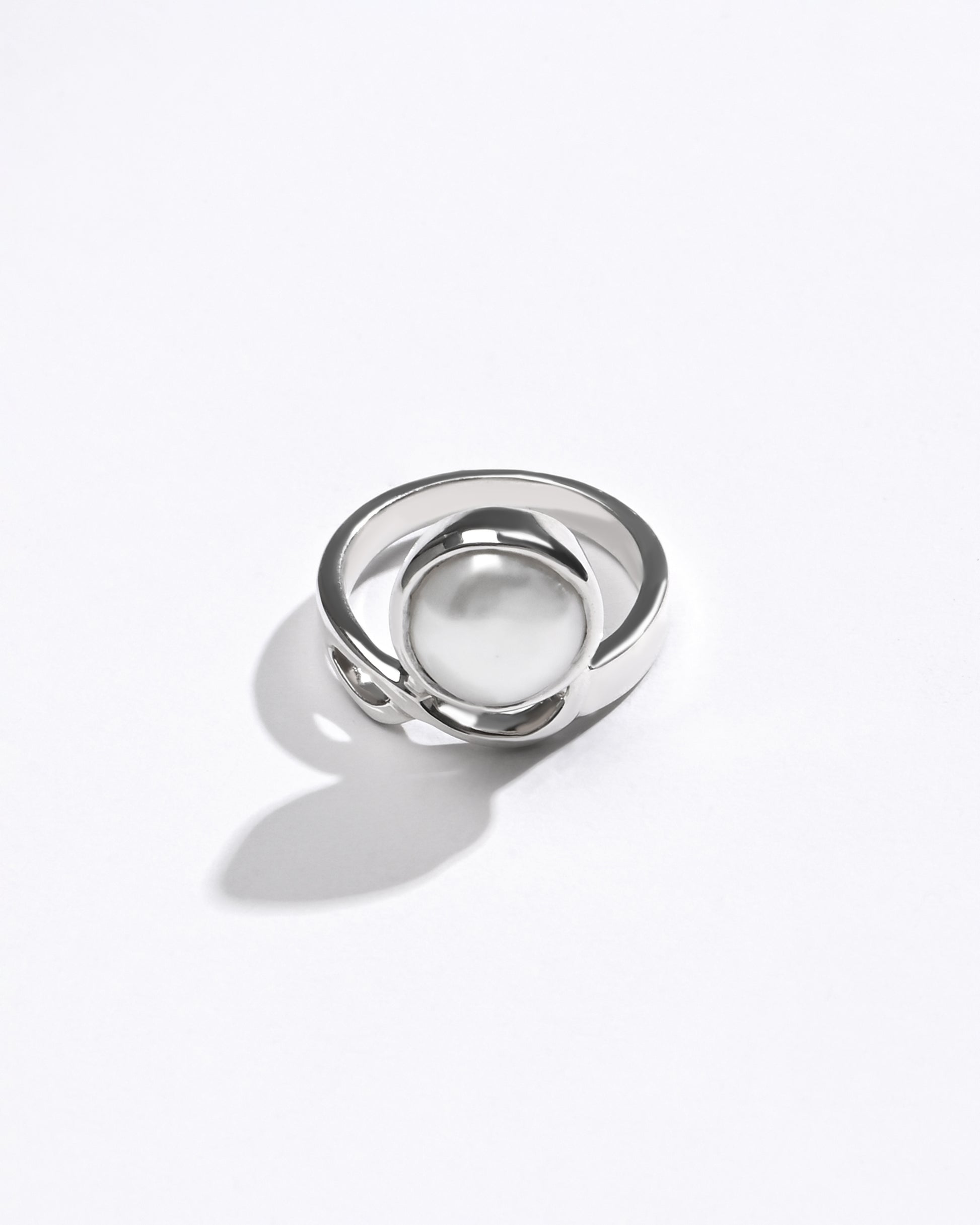 Silver moti ring design for female