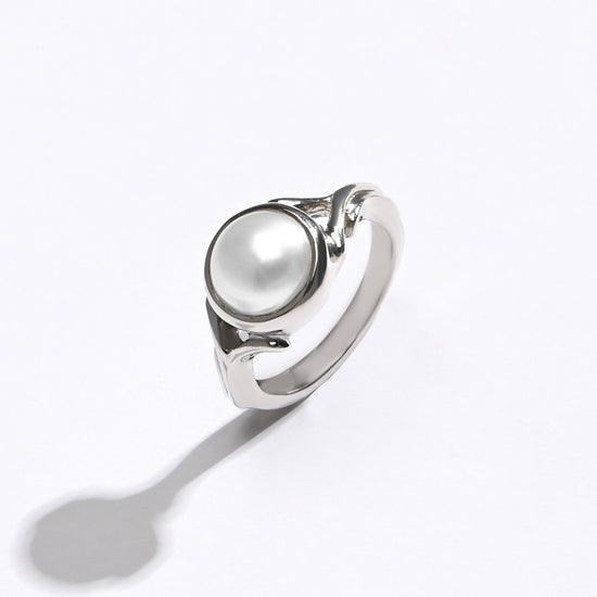 Silver moti ring design for female