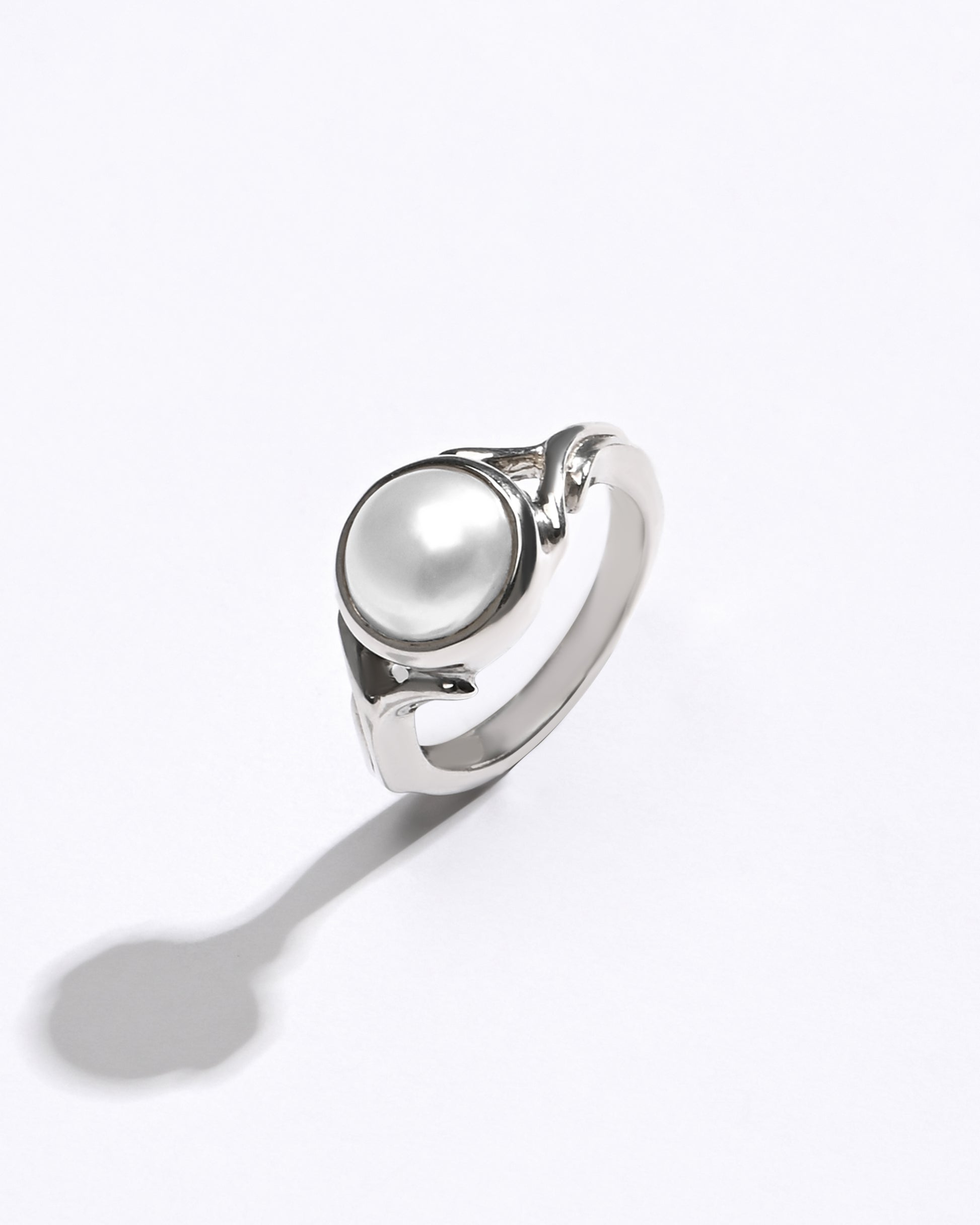 Silver moti ring design for female