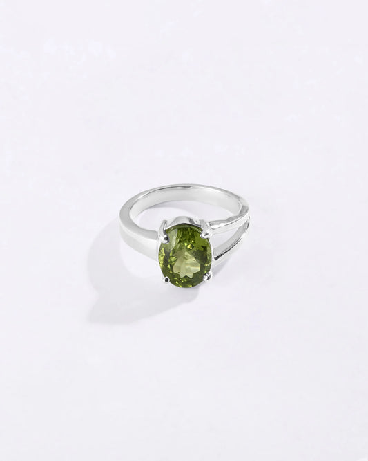Majestic Peridot Ring in 925 Sterling Silver - Urja