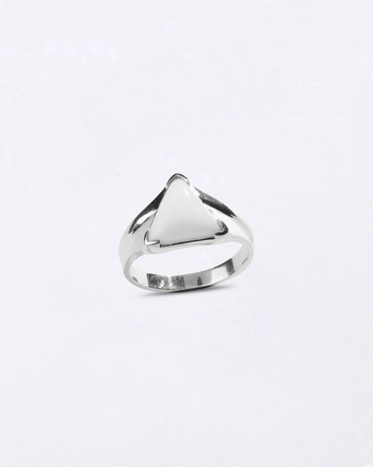 Prestine White Coral Ring in 925 Sterling Silver - Triangular Delta