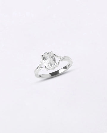Essential Zircon (Jirkon) Ring in 925 Sterling Silver - Urja