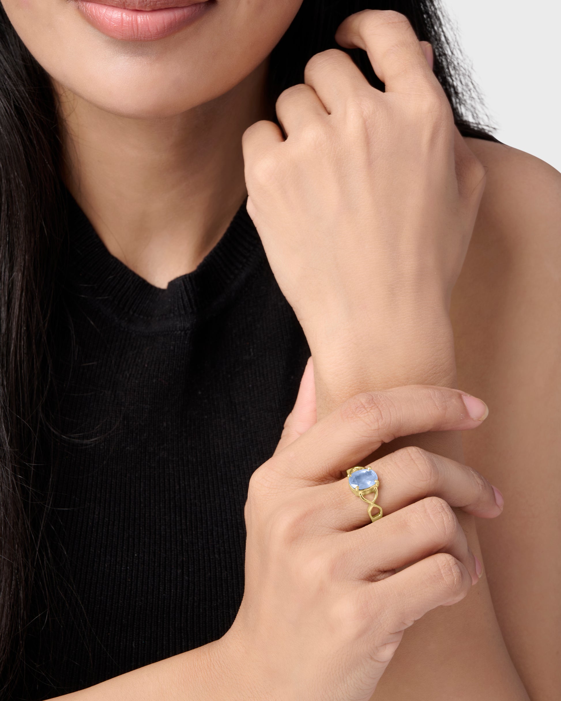 Real Neelam Stone Ring in 18K Gold Buy from Myra Gems