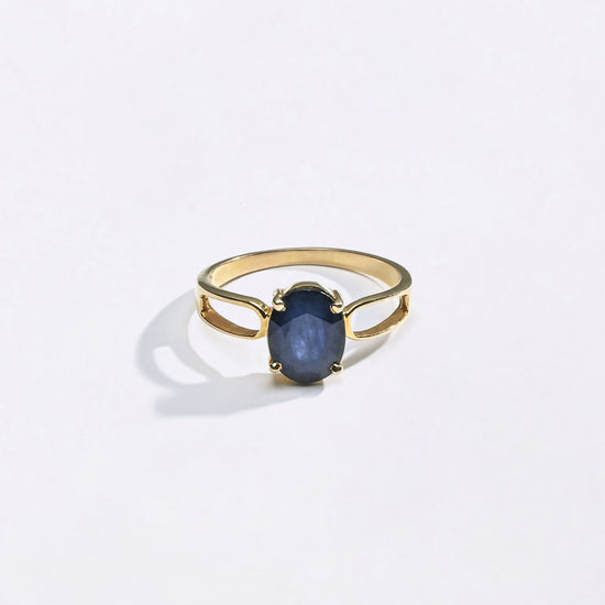 Blue Sapphire Ring Buy from Myra Gems