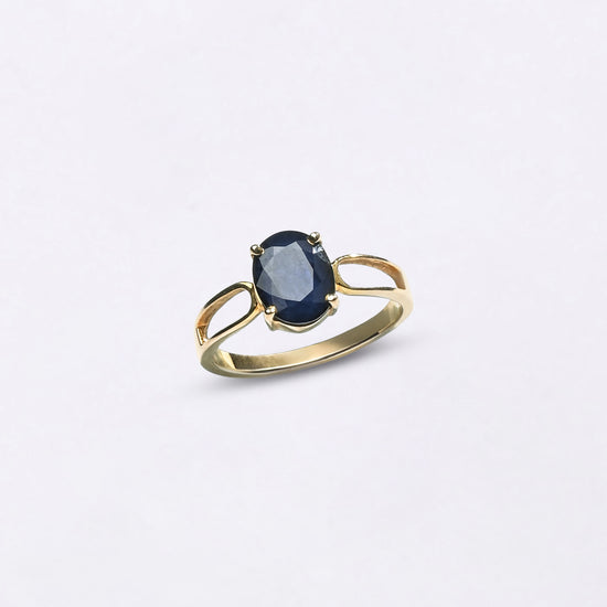 Blue Sapphire Ring Buy from Myra Gems